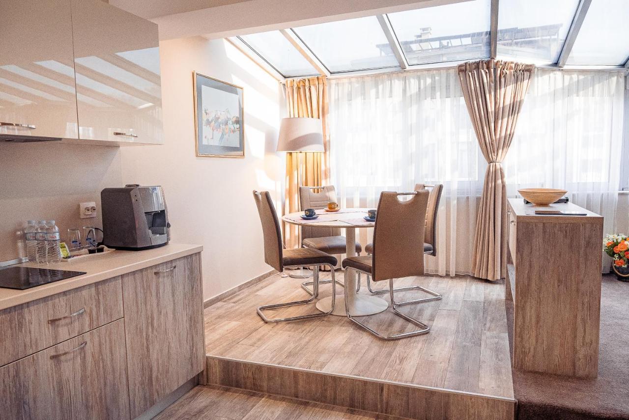 Cityscape Luxury Suites Plovdiv Bagian luar foto