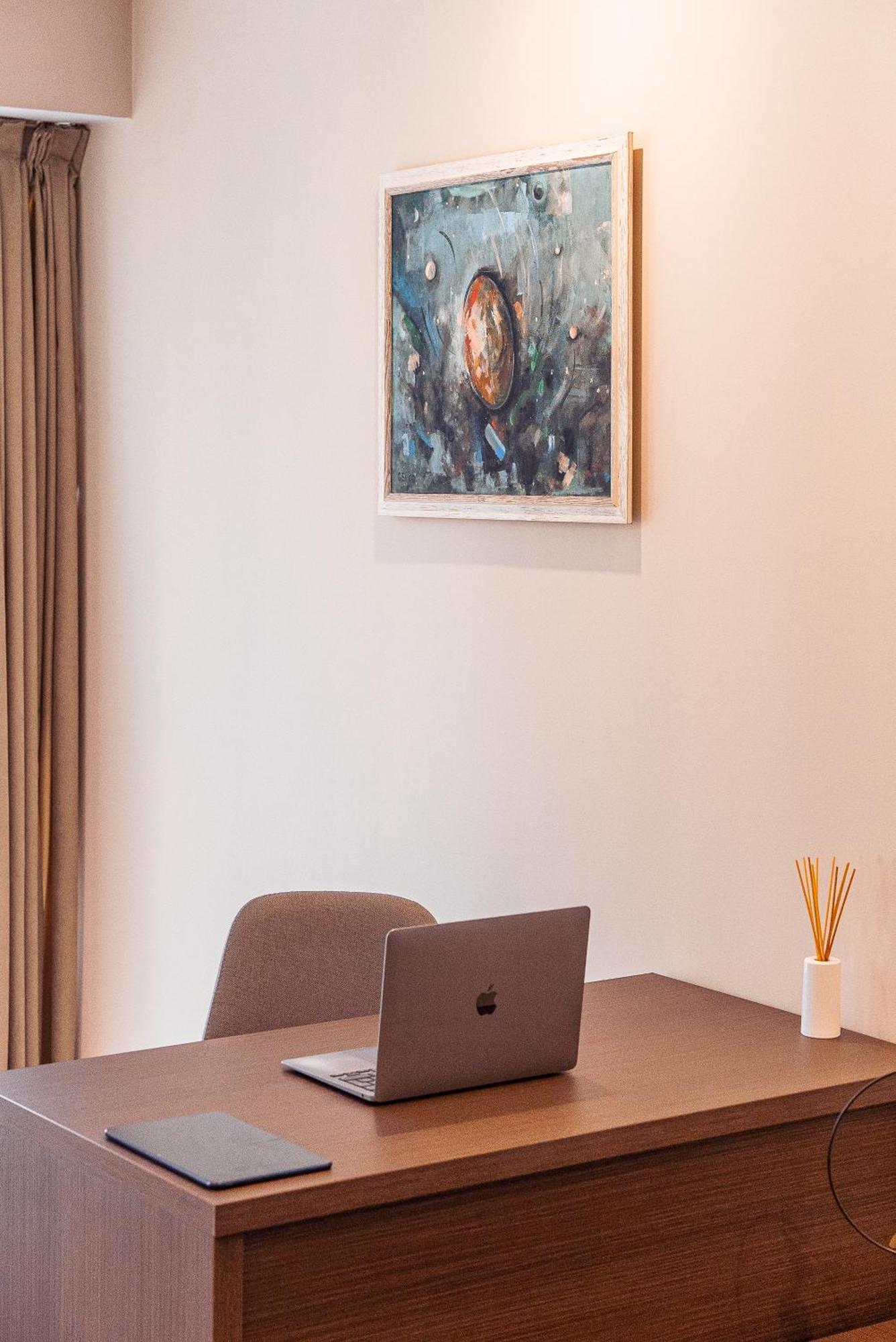 Cityscape Luxury Suites Plovdiv Bagian luar foto